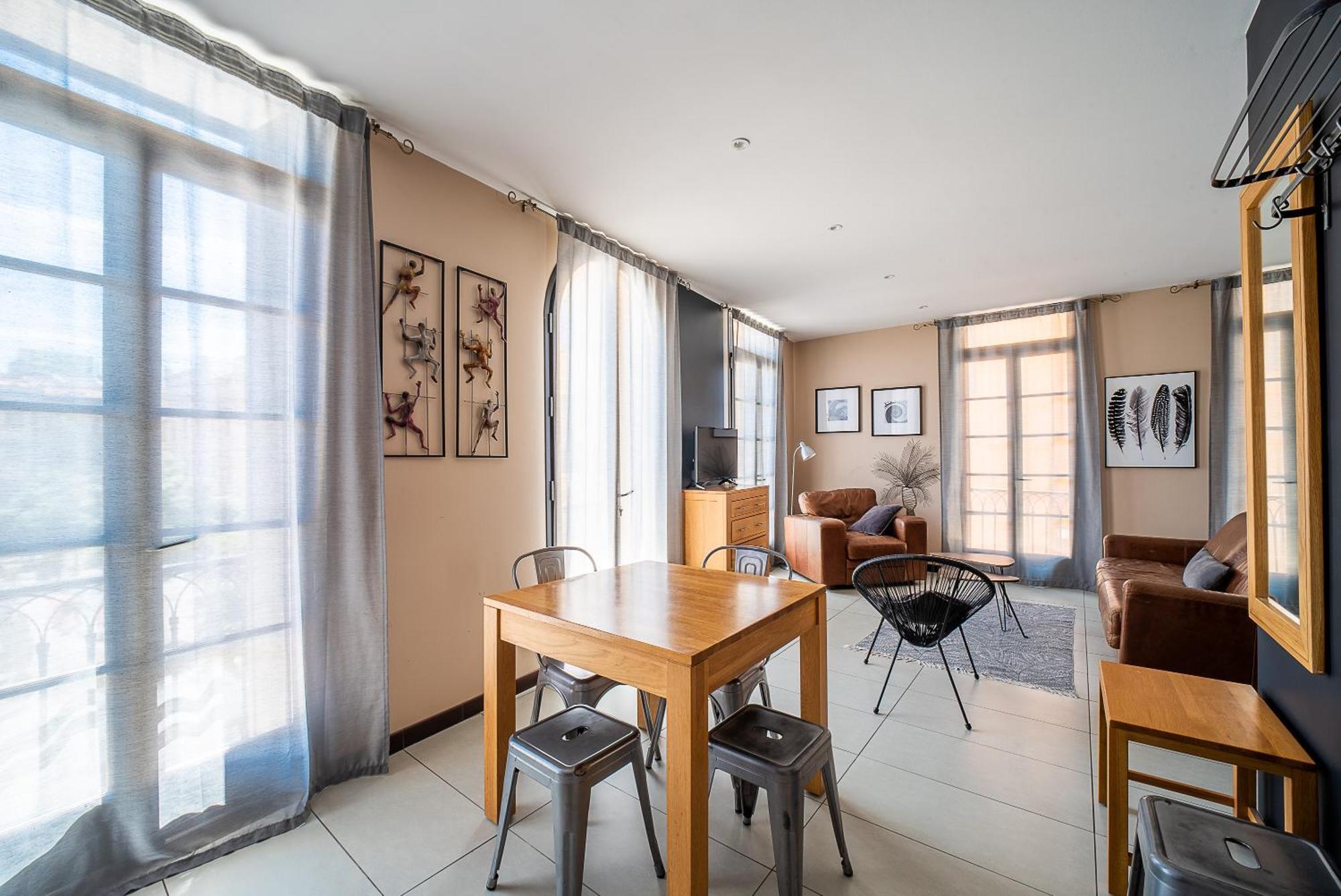 Suites Coronell D'En Vila Perpignan Eksteriør billede