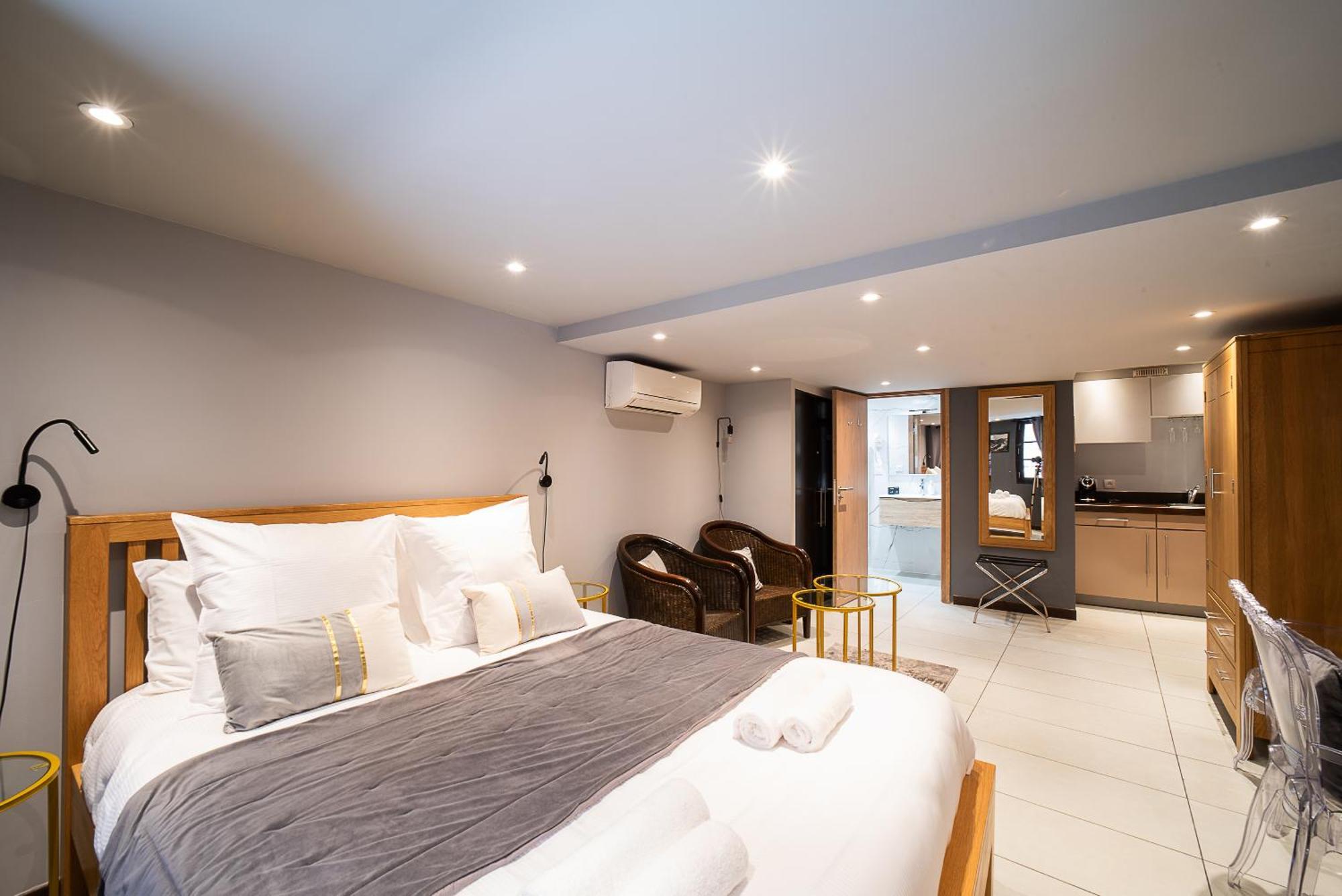 Suites Coronell D'En Vila Perpignan Eksteriør billede