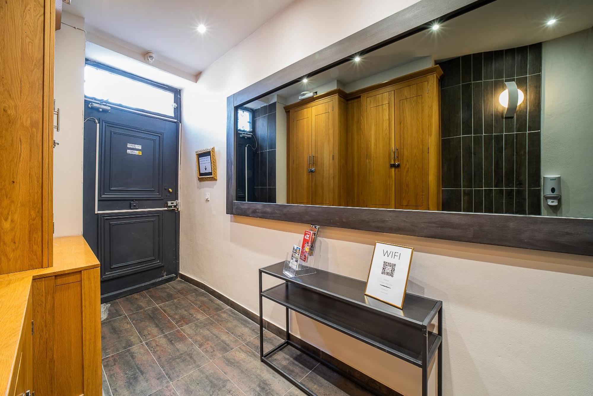 Suites Coronell D'En Vila Perpignan Eksteriør billede